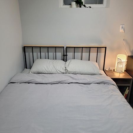 Guest House Basement - Master Bedrooms In Bayview Village Toronto Buitenkant foto
